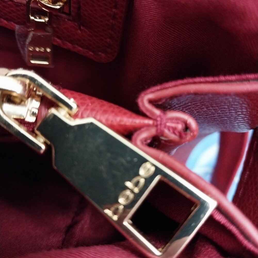 3254 Small Be Be Handbag Cross Body Purse in Red. In Excellent Condition. - Picture 11 of 15